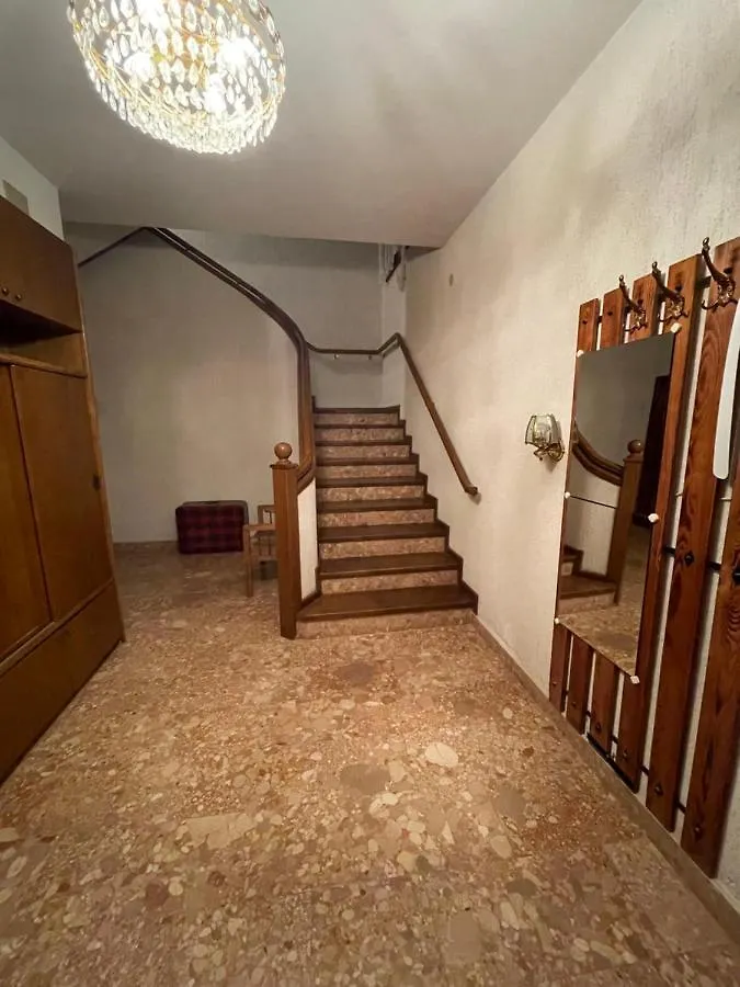 Apartments Valsaline Pula 0*,