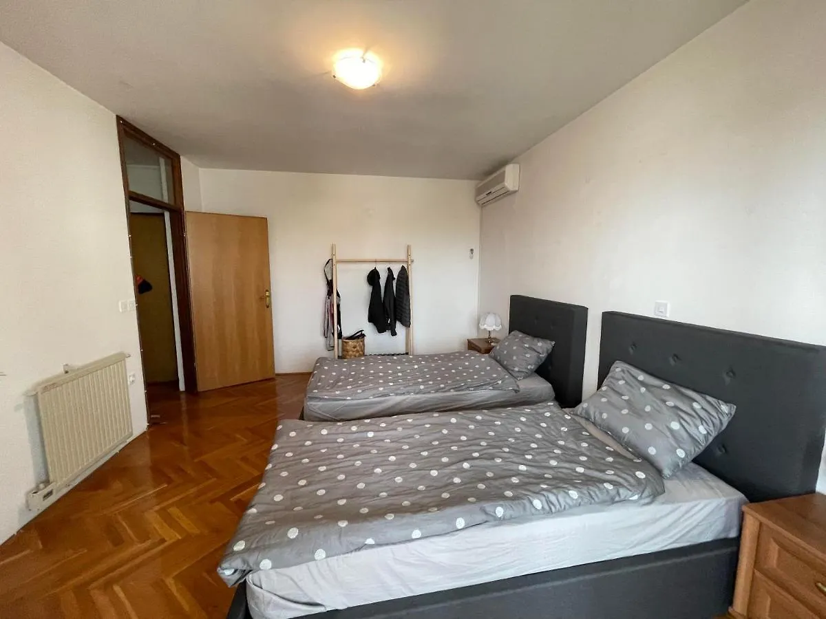Apartments Valsaline Pula Croatia